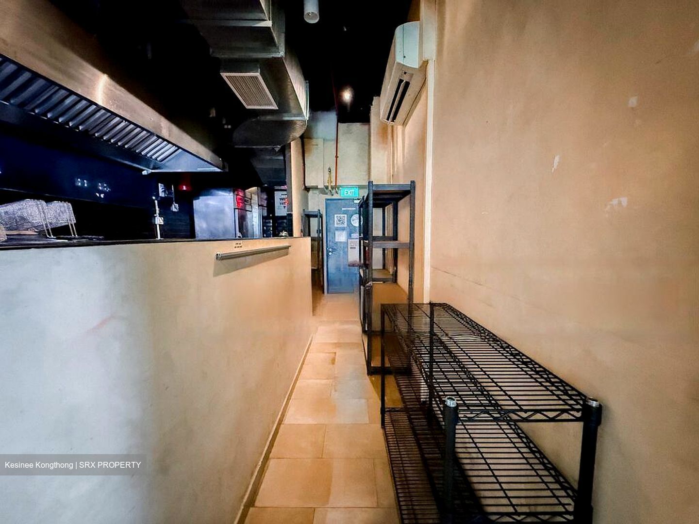 Sing Avenue (D8), Retail #459754571
